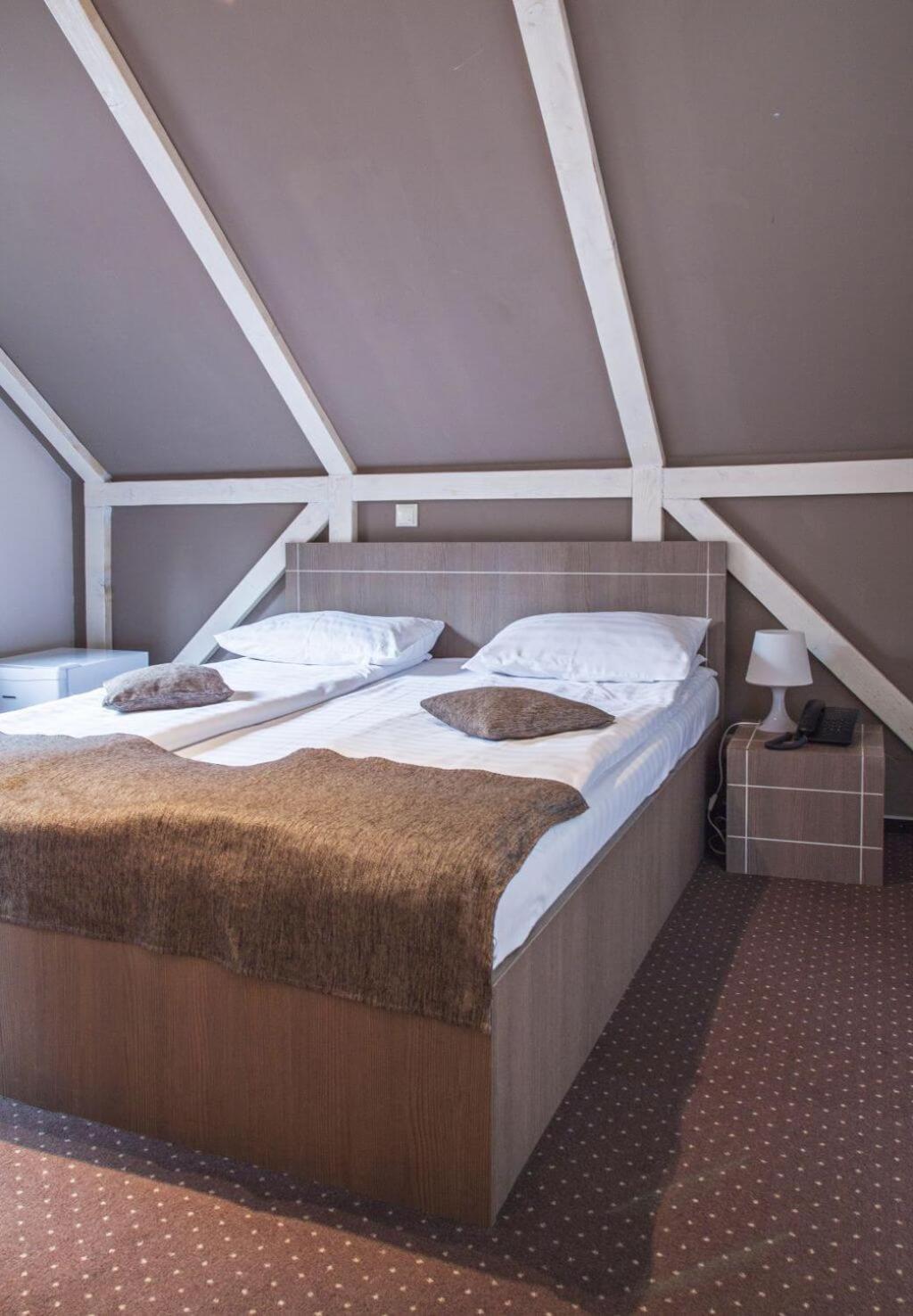 Complex Hotelier Cota O Mie سِنايا المظهر الخارجي الصورة